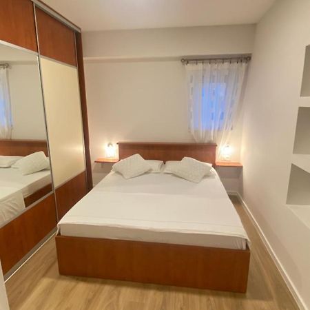 Apartment Lana Baška Voda Kültér fotó