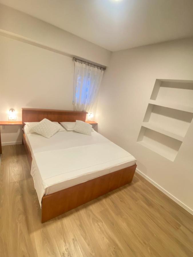 Apartment Lana Baška Voda Kültér fotó