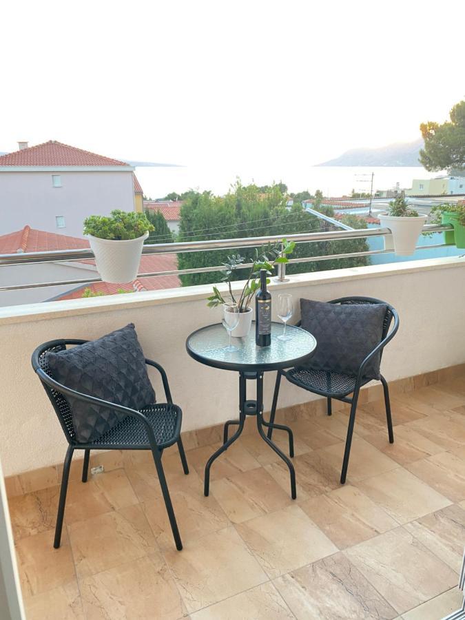 Apartment Lana Baška Voda Kültér fotó